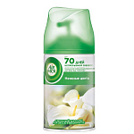 Запаска " Air Wick " 250мл Нежные цветы