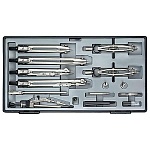 Готовальня 14 предметов: циркуль металлический 15,5см, циркуль чертежный малый, циркуль чертежный с падающей иглой, кронциркуль, циркуль разметочный, циркуль разметочный малый, кронциркуль, удлинитель, вставка игольная, держатель для карандаша, отвертка-п