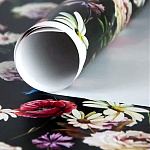 Упаковочная бумага " Европа Уно Трейд " 67*99см Цветы крупные на черном, в рулоне, 1 лист, 80г/м2