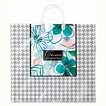 Пакет ПЭ " Интерпак " с пластиковой ручкой ПВД, 38*35см 90мкм Паттерн